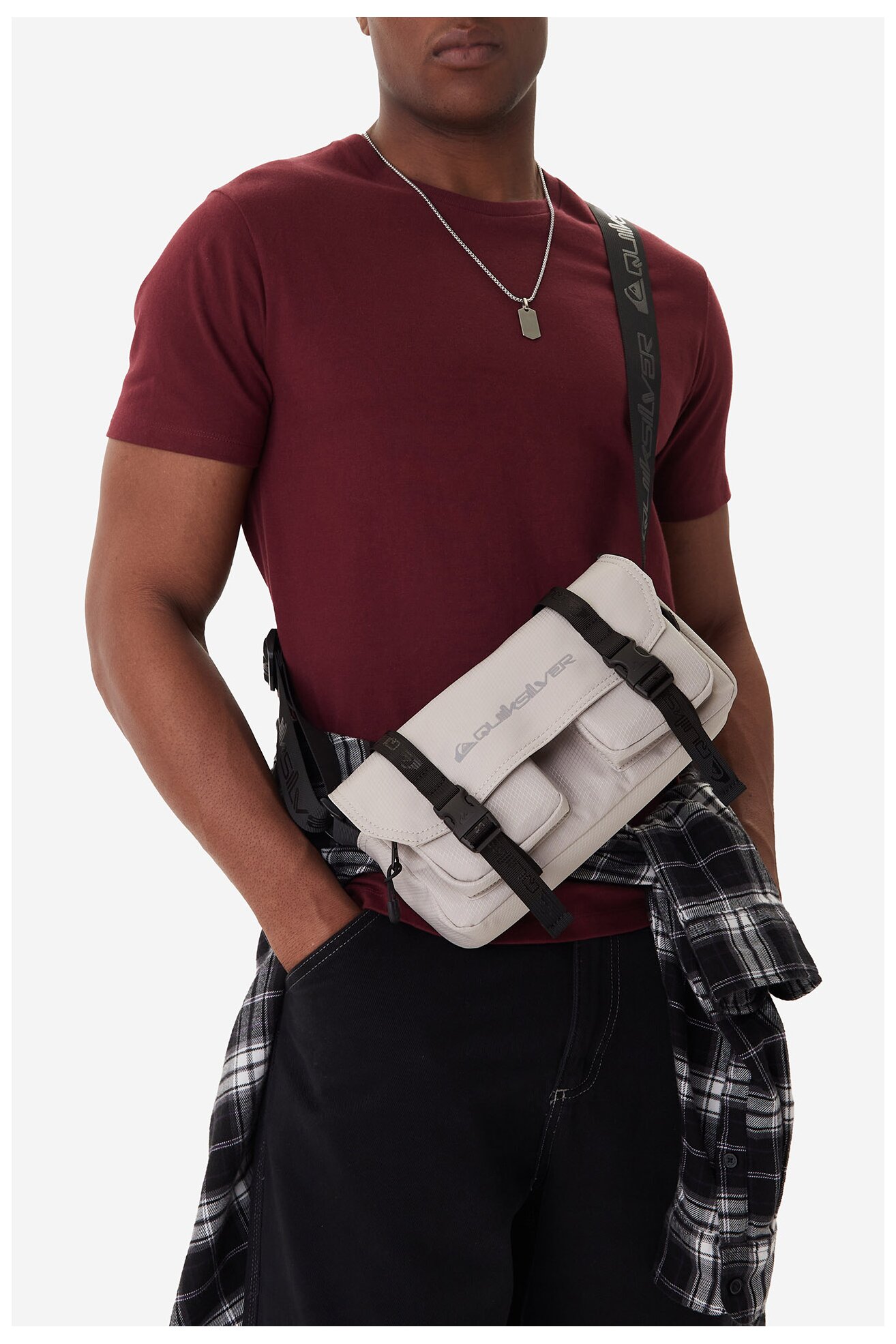 Дамска чанта QUIKSILVER CEOWB-QUIC-F-002-09 СИВ