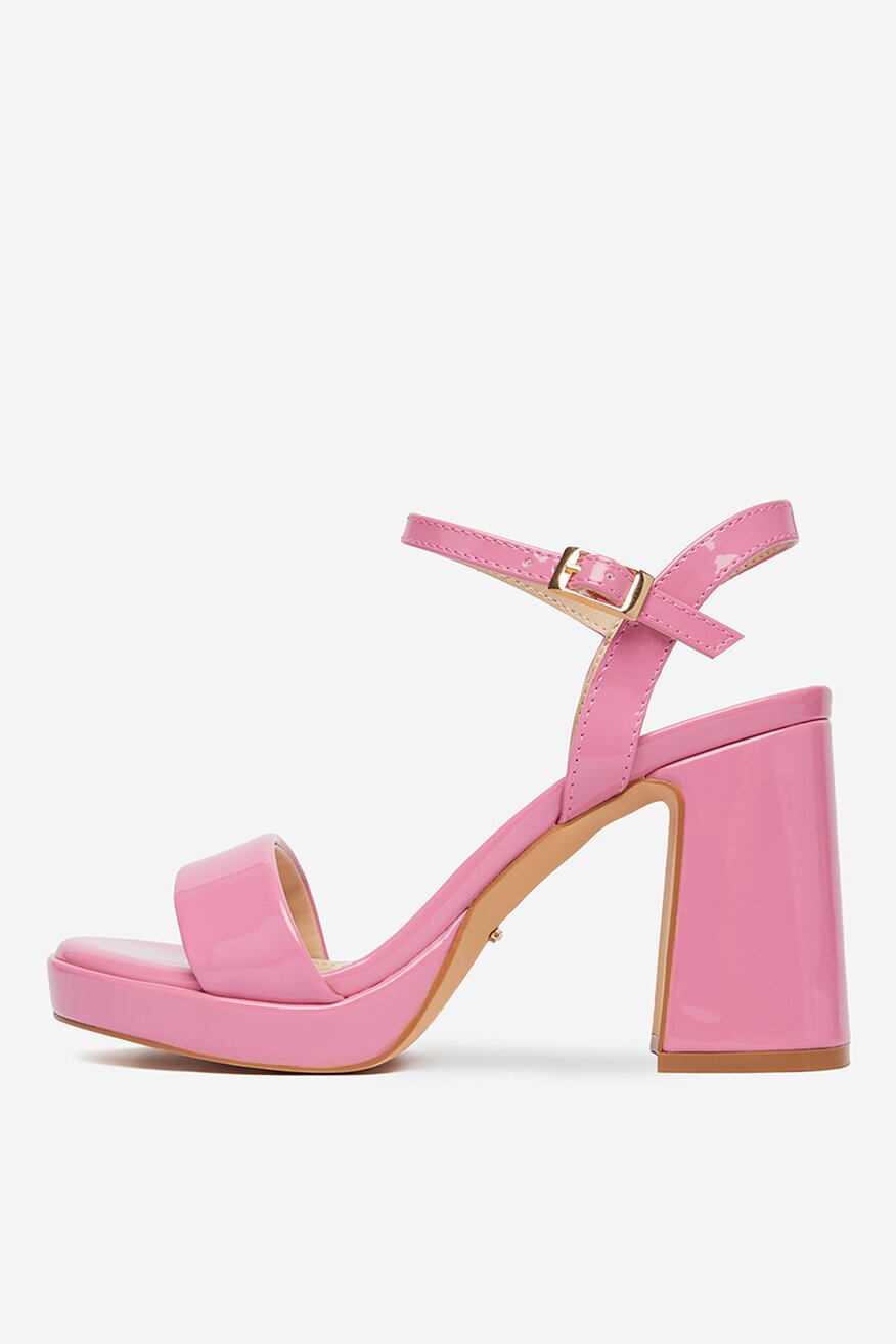 
                DeeZee - Sandały - 5906751863718