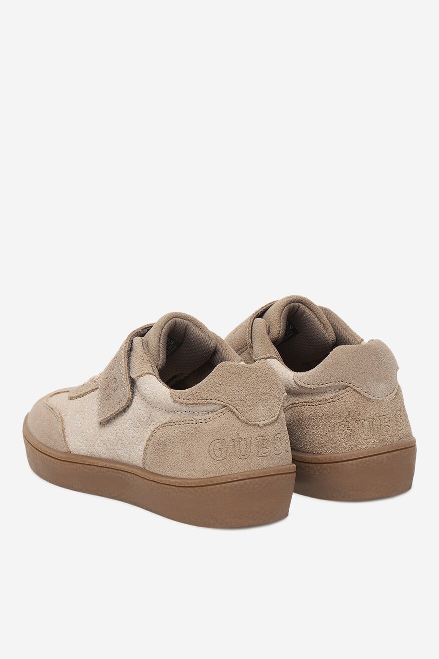 
                GUESS - Sneakersy skórzane - 5906751757727