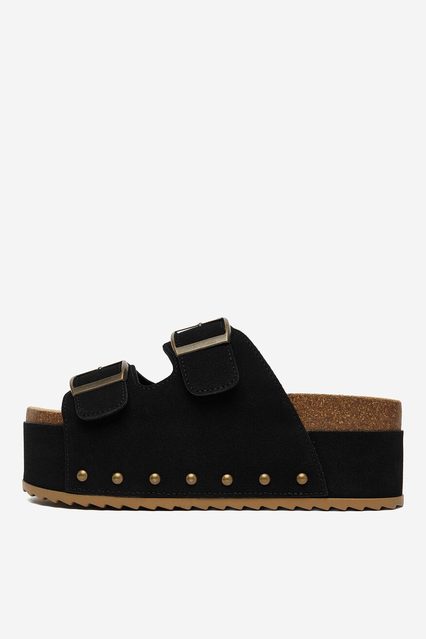 
                DeeZee - Klapki - 5906751759189