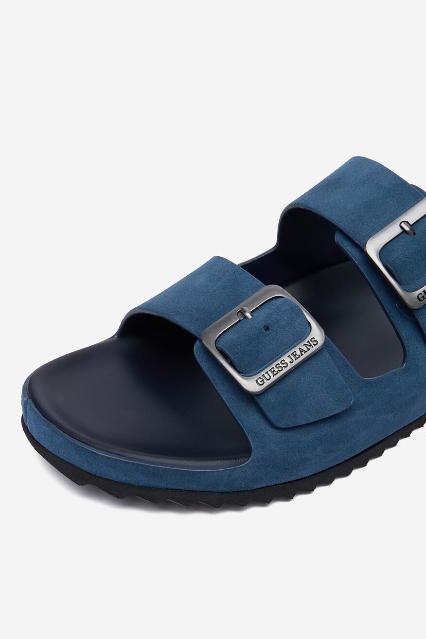 
                GUESS JEANS - Klapki skórzane - 5907964117148