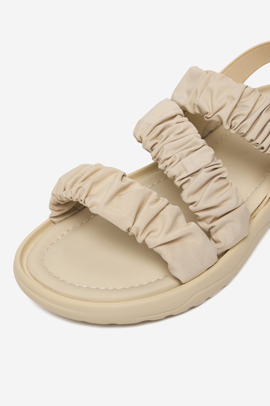 
                DeeZee - Sandały - 5906751942130