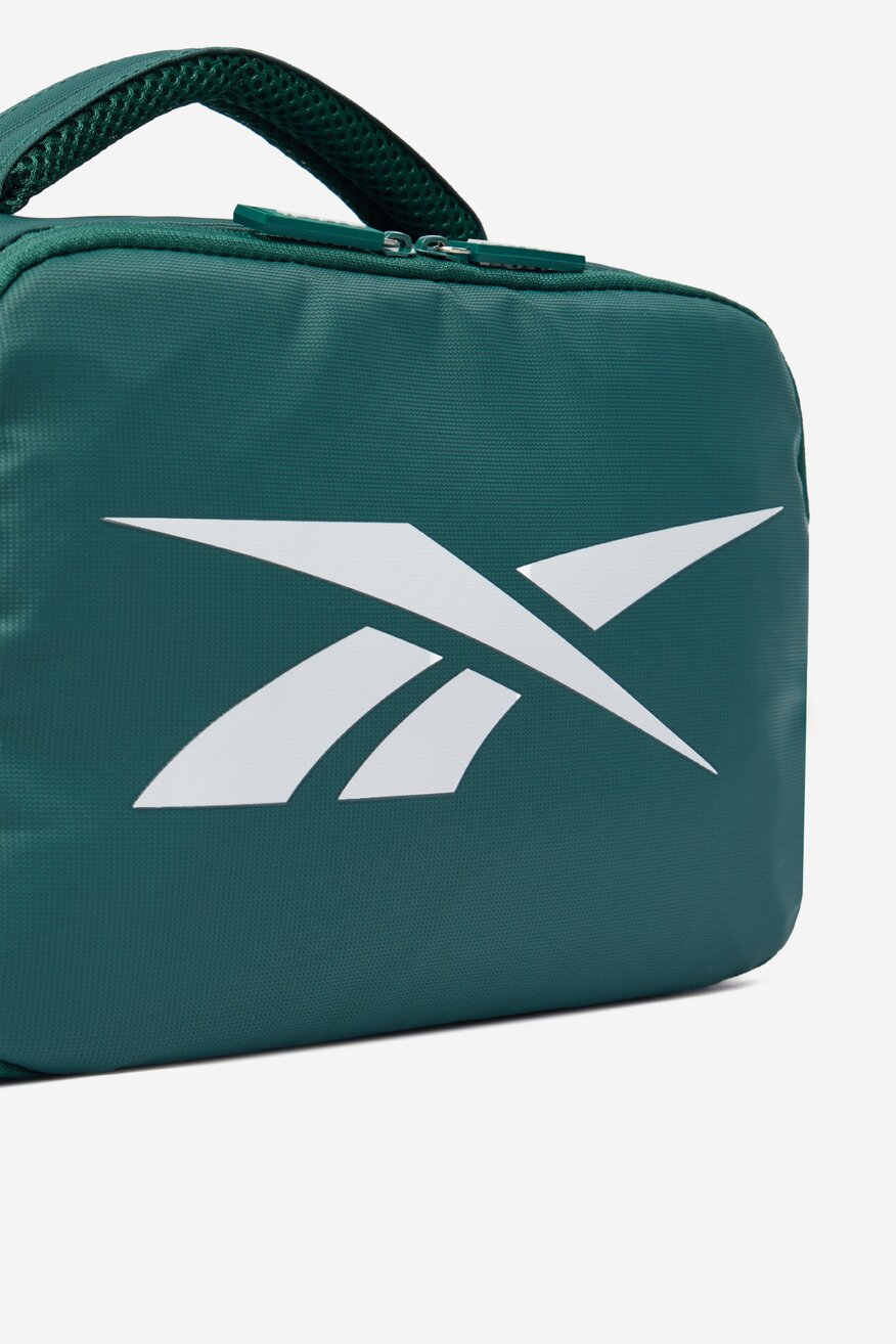 
                Козметична чантичка Reebok ТЪМНОЗЕЛЕН - 5906751941652