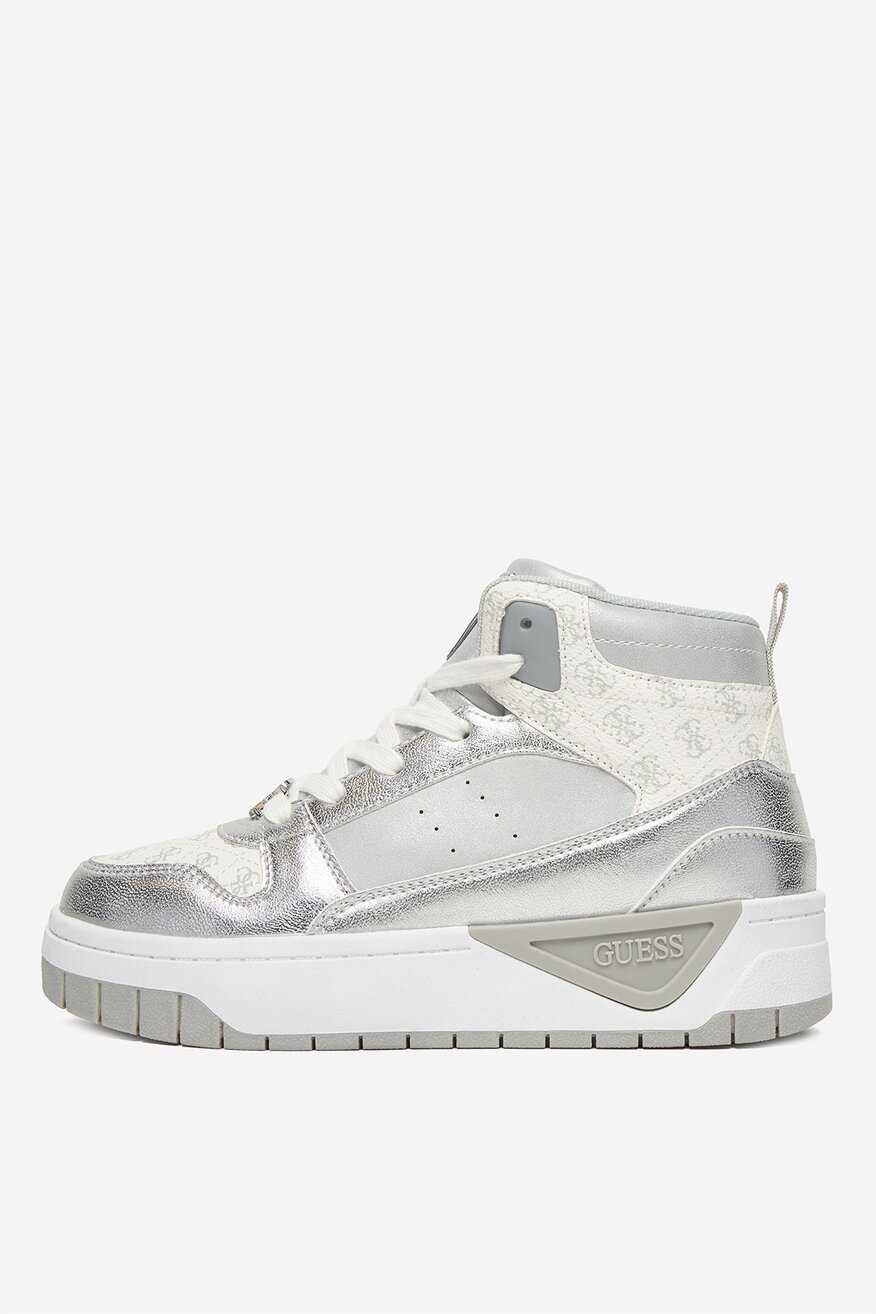 
                Сникърси GUESS KIDS СРЕБРИСТ - 5906751705735