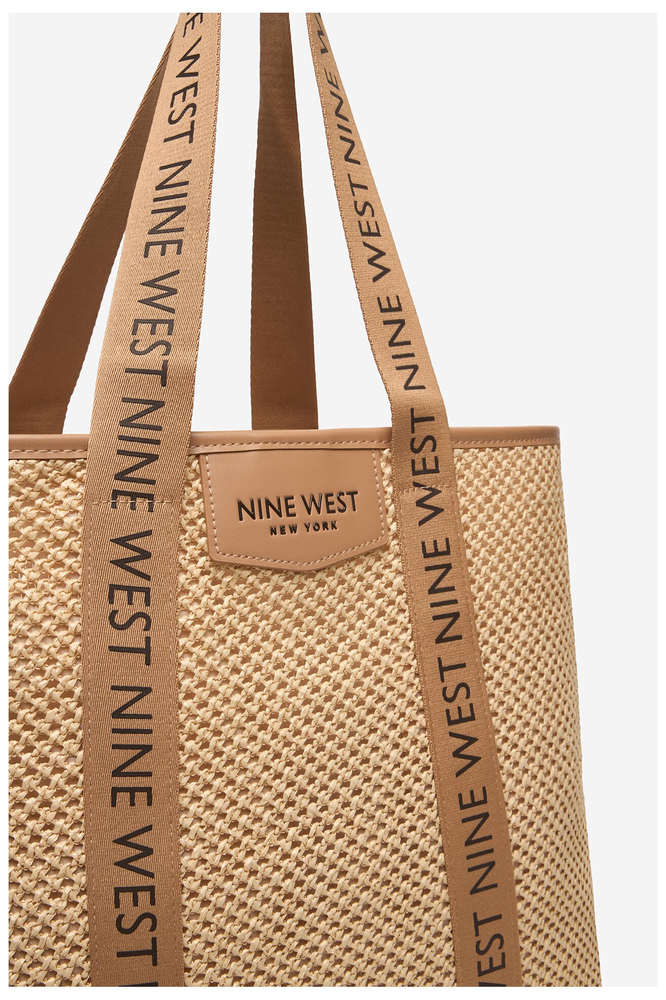 Дамска чанта NINE WEST CEO-AVENIA-LA374-4513-6 БЕЖОВ