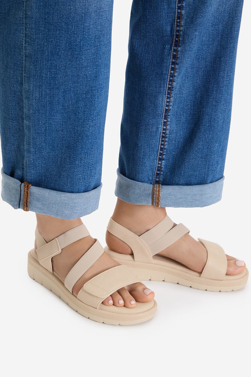 
                Сандалі Go Soft БЕЖЕВИЙ - 5906751783580