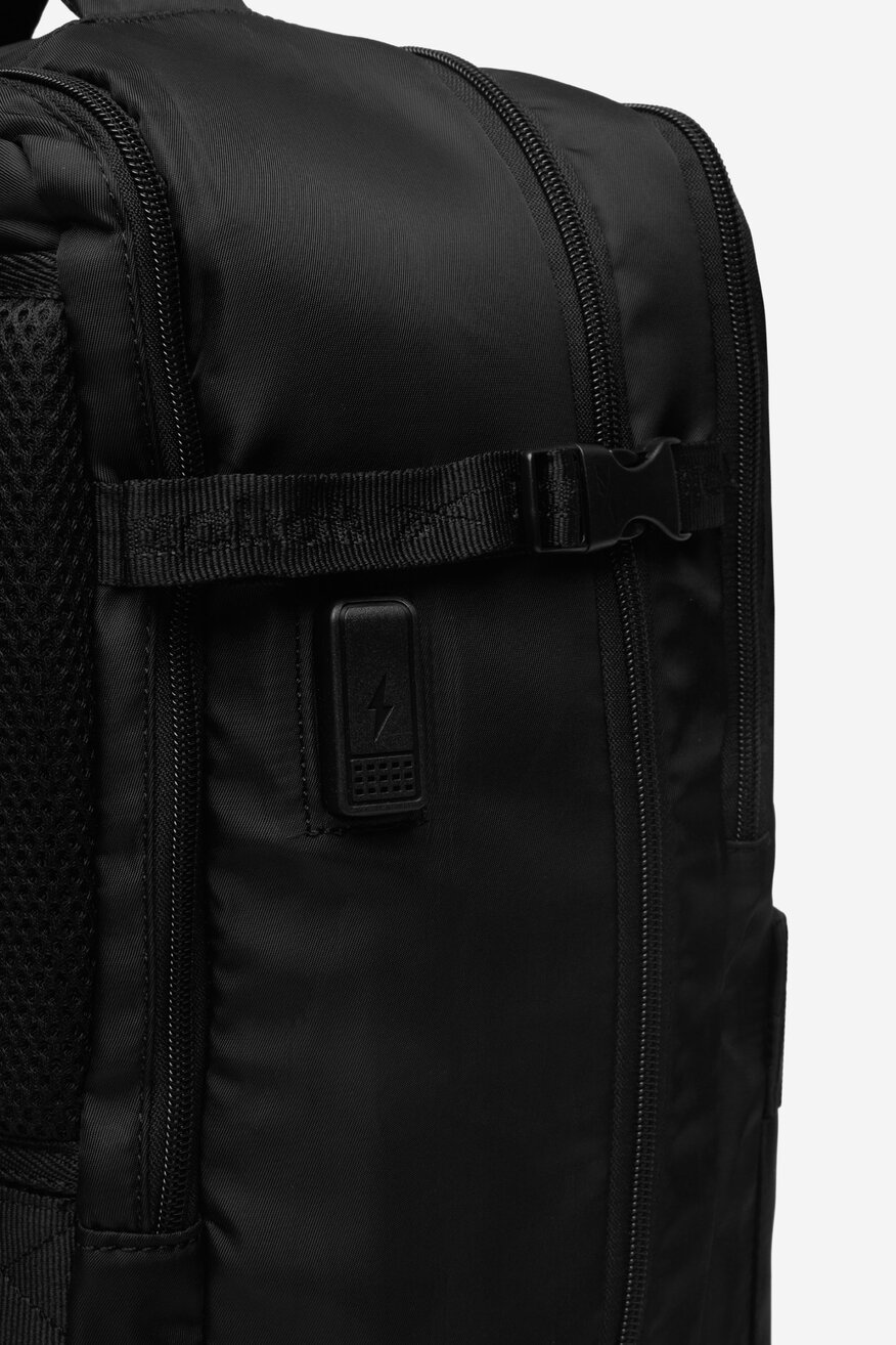 
                Ranac Reebok CRNA - 5907964176763