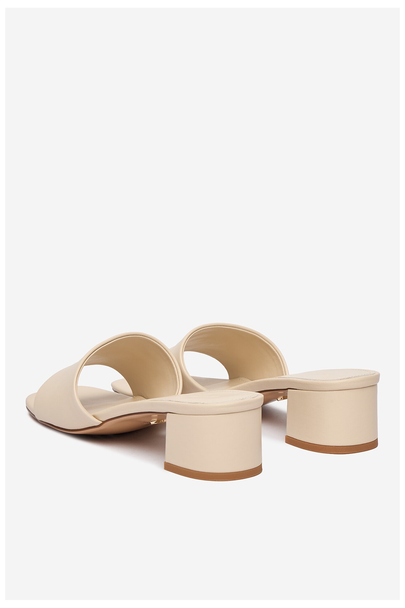 Джапанки Gino Rossi C-V2399L-1-1 СЛОНОВА КОСТ