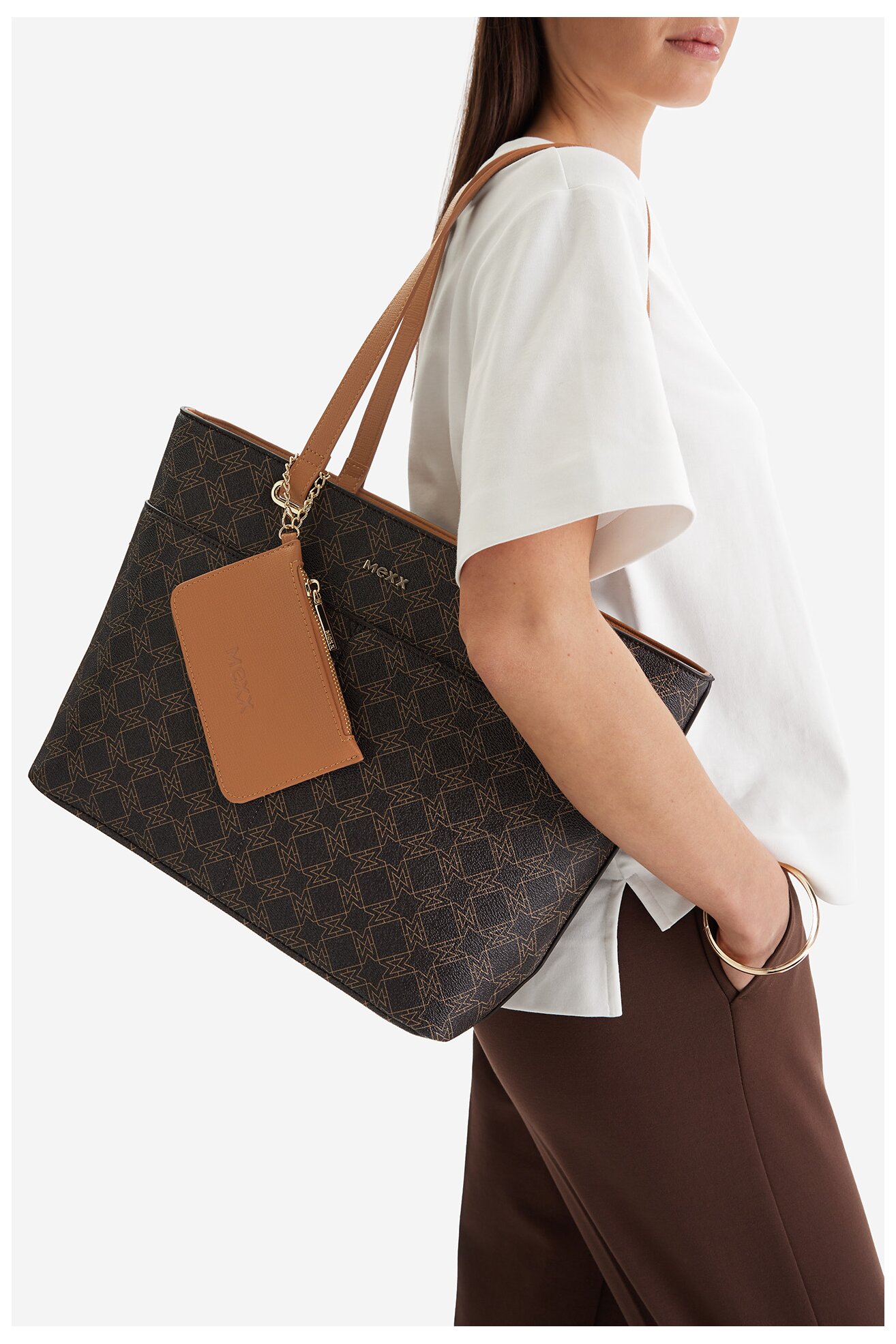 Kézitáska Mexx CEO-MEXX-S-003-07 BARNA