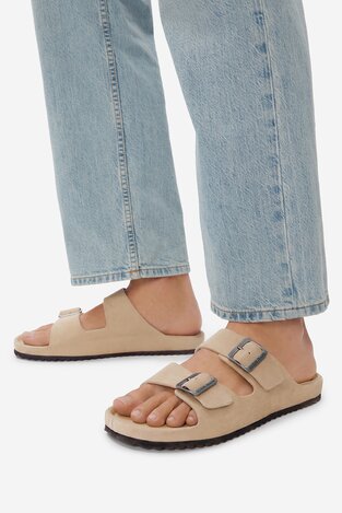 Шльопанець GUESS JEANS EO-KANSAS-01 126AM БЕЖЕВИЙ