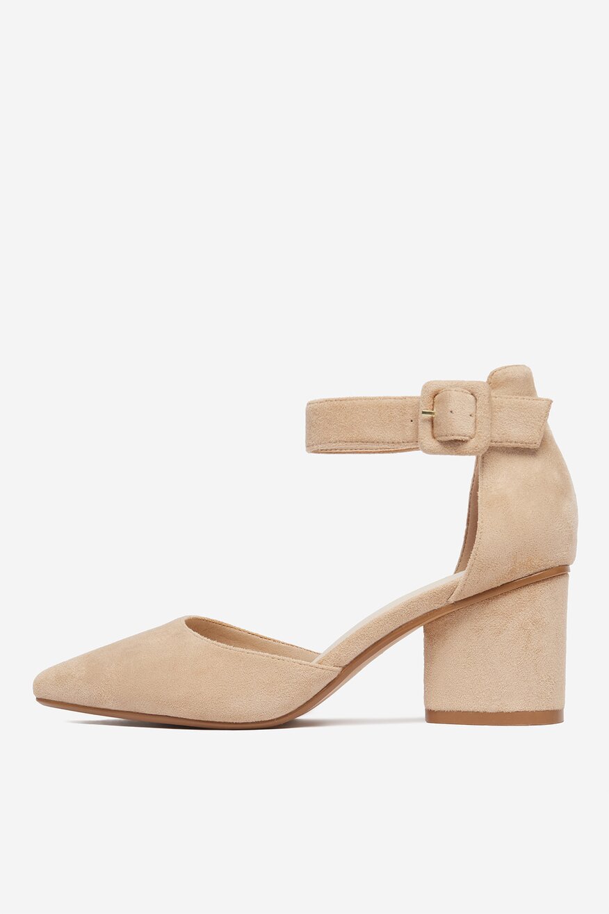 
                Körömcipő DeeZee BÉZS - 5906751933862