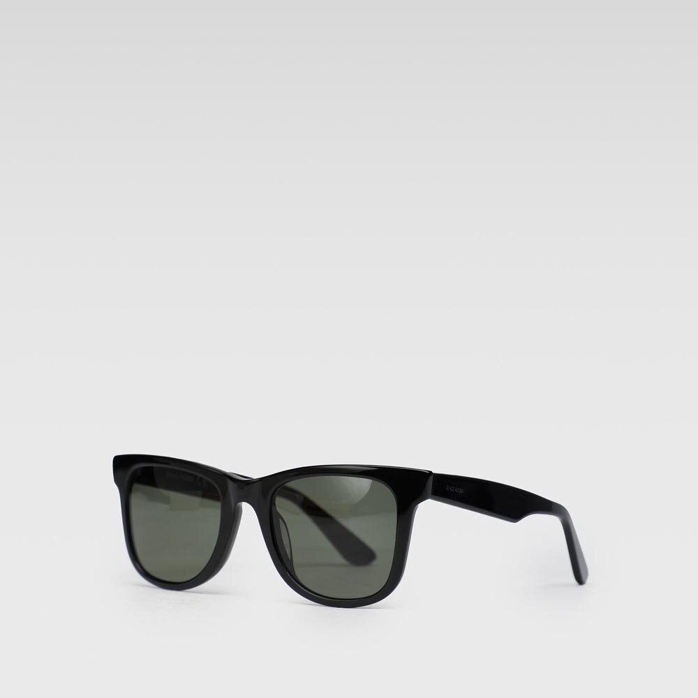 Férfi napszemüveg Gino Rossi AGG-A-503-10-07 FEKETE, méret: One Size - CCC